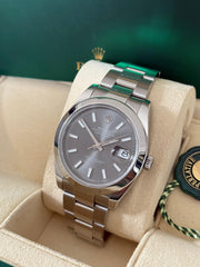 Pre-owned Rolex Datejust 41mm 126300 Rhodium Dial Oyster Strap Smooth Bezel Boxed