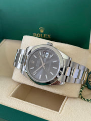 Pre-owned Rolex Datejust 41mm 126300 Rhodium Dial Oyster Strap Smooth Bezel Boxed