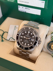 Pre-owned Rolex Submariner Date 116610LN Stainless Steel 2019 Box and Papers