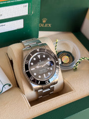Pre-owned Rolex Submariner Date 116610LN Stainless Steel 2019 Box and Papers