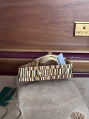 Pre-owned Rolex Daydate 18238 Double Quick Set 18ct Yellow Gold 1990 Box and Papers
