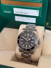 Pre-owned Rolex Submariner Date 116610LN Stainless Steel 2017 Box and Papers