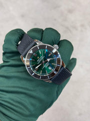 Pre-owned Breitling Superocean Green Dial Rubber Strap AB2020 2022 Box and Papers