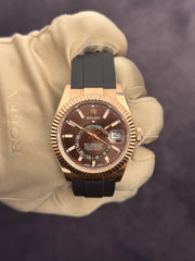 Pre-owned Rolex Skydweller Chocolate 326235 Oyster Flex Strap 18ct Rose Gold 2021