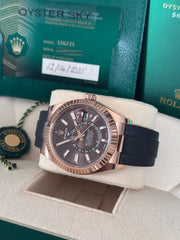 Pre-owned Rolex Skydweller Chocolate 326235 Oyster Flex Strap 18ct Rose Gold 2021