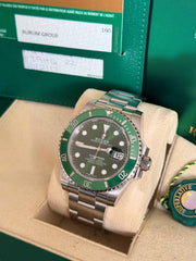 Pre-owned Rolex Submariner 40mm 116610LV Box and Papers Hulk