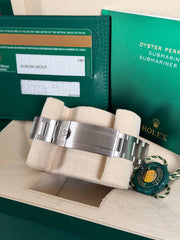 Pre-owned Rolex Submariner 40mm 116610LV Box and Papers Hulk