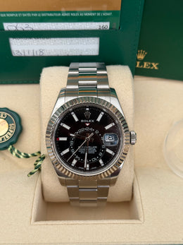 Pre-owned Rolex SkyDweller 326934 2018 Complete Set
