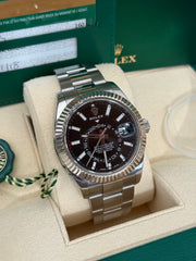 Pre-owned Rolex SkyDweller 326934 2018 Complete Set