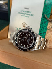 Pre-owned Rolex SeaDweller 40mm 16600 2002 Fantastic Condition Complete Set