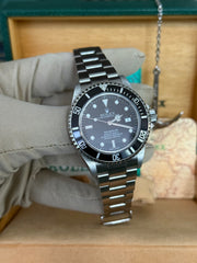 Pre-owned Rolex SeaDweller 40mm 16600 2002 Fantastic Condition Complete Set