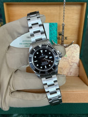 Pre-owned Rolex SeaDweller 40mm 16600 2002 Fantastic Condition Complete Set