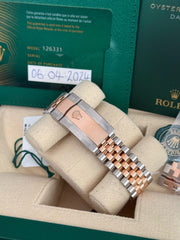 Pre-owned Rolex Datejust 41mm 126331 Sundust Diamond Dial Rose Gold Steel Jubilee Strap Fluted Bezel 2024 Complete UK Set