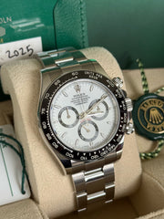 Pre-owned Rolex Daytona 126500LN 2025 Complete Set