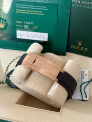 Pre-owned Rolex Yachtmaster 40 126655 Rose Gold Oysterflex Complete Set