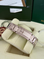 Pre-owned Rolex Daytona White Gold 40mm Racing Dial 116509 2009 Mint Condition Complete Set