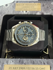 Pre-owned Omega Speedmaster Professional Moonwatch Apollo 11 Unworn 2021 310.20.42.50.01.001 Stickered Complete Set