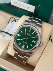 Pre-owned Rolex Oyster Perpetual 41mm Green Dial 134300 2025 Full Set Unworn