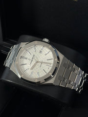 Pre-owned Audemars Piguet Royal Oak 15400ST 41MM White Dial Complete Set