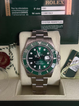 Pre-owned Rolex Submariner Hulk 40mm 116610LV 2010 Mint Condition Complete Set