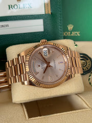 Pre-owned Rolex DayDate 40 228235 Sundust Baguette Diamond Dial