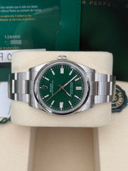 Pre-owned Rolex Oyster Perpetual Green 126000 2025 New Condition Complete Set UK Watch