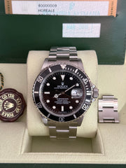 Pre-owned Rolex Submariner 16610 Pre-Ceramic Engraved Rehaut 2010 Complete Set Mint Condition
